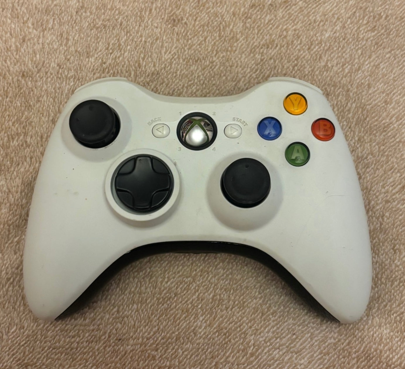 Xbox 360 gyári vezeték nélküli kontroller (fehér-fekete, használt)