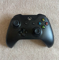 Xbox One S kontroller (fekete, használt)